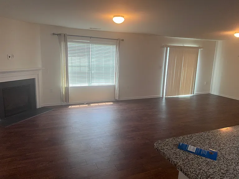 4131 Long Arrow Dr — Photo 7