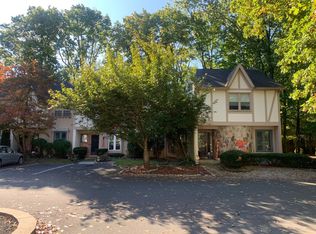 616 Jaeger Ct, Sicklerville, NJ 08081