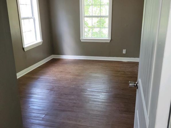 604 Carswell St, Homerville, GA 31634