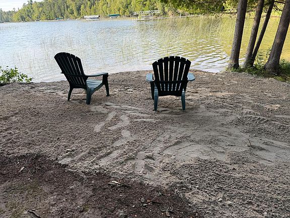 4th image of 51301 Pine Point Rd