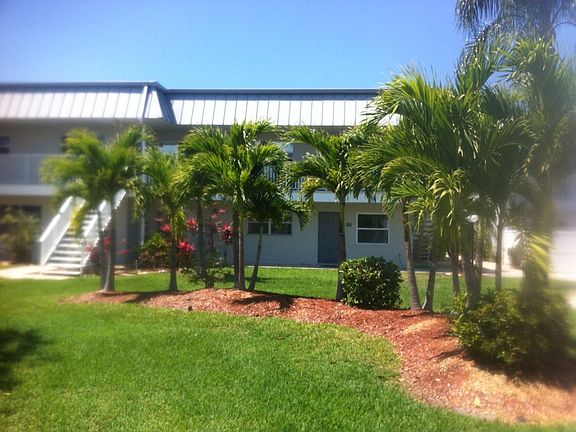 Tropical Landscaping