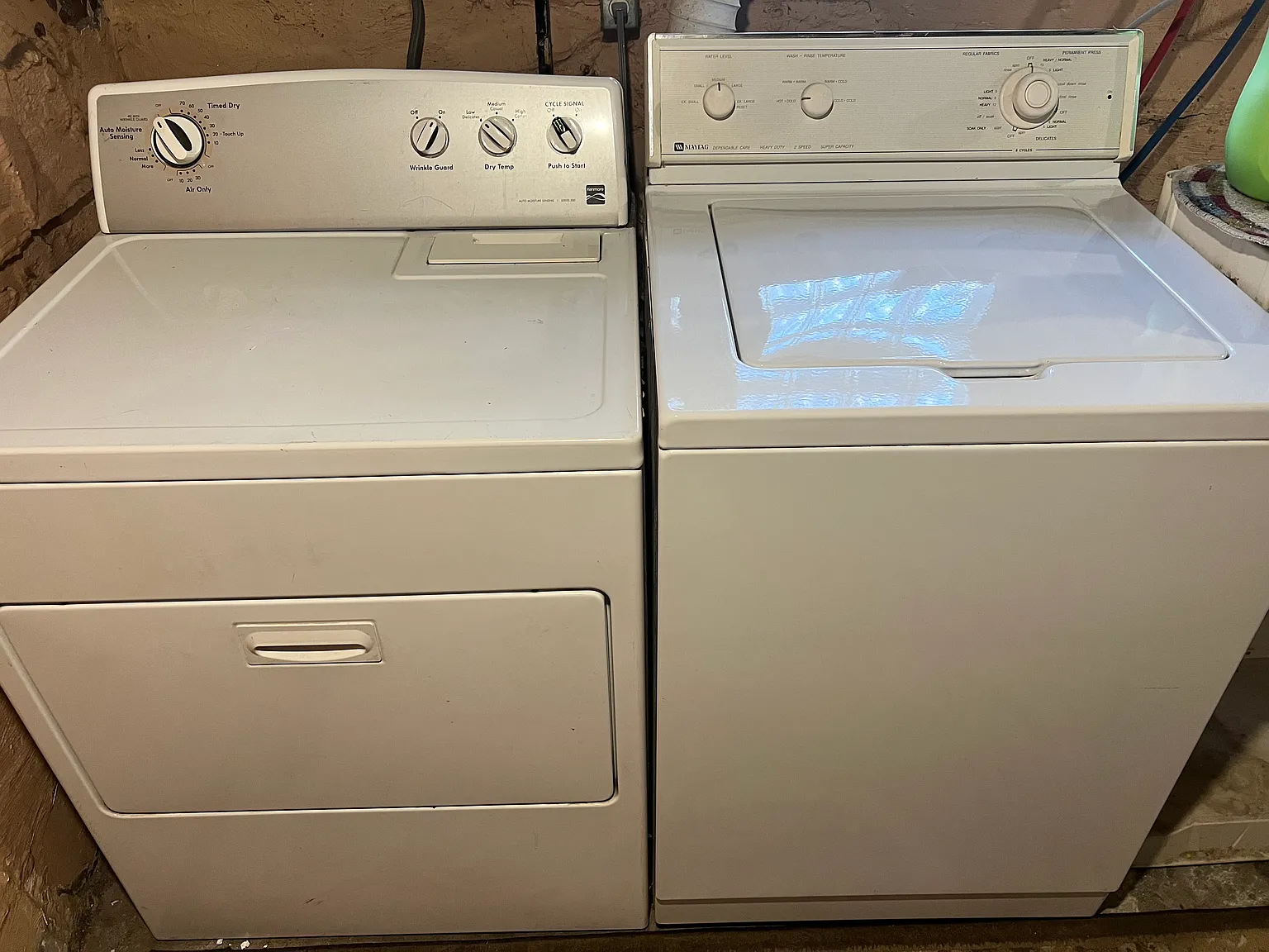 3 bed, 1025 sqft, $1,000 — Photo 3