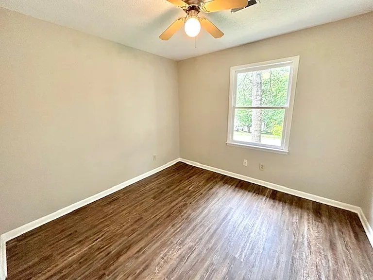 13921 Wyandotte Dr SW — Photo 8