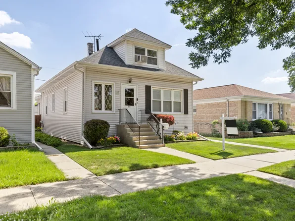 5811 N Manton Ave, Chicago, IL 60646