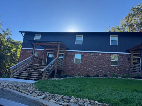 1000 Summer Wood Rd #E, Knoxville, TN 37923