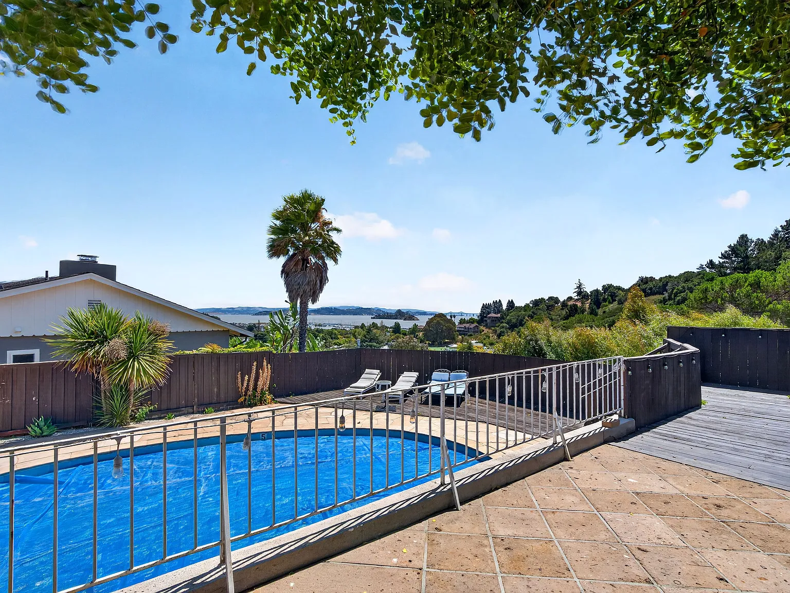 Arguello Cir, San Rafael — Photo 3