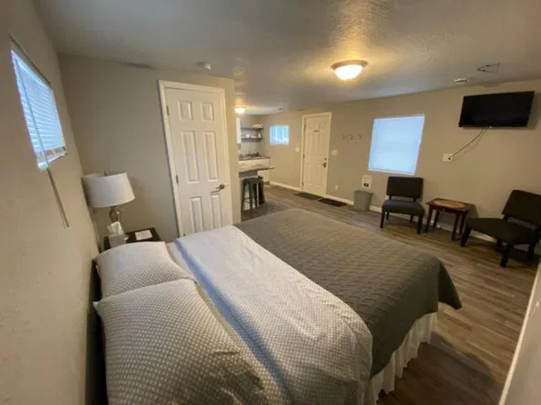125 Kawbawgam Rd, Marquette, MI