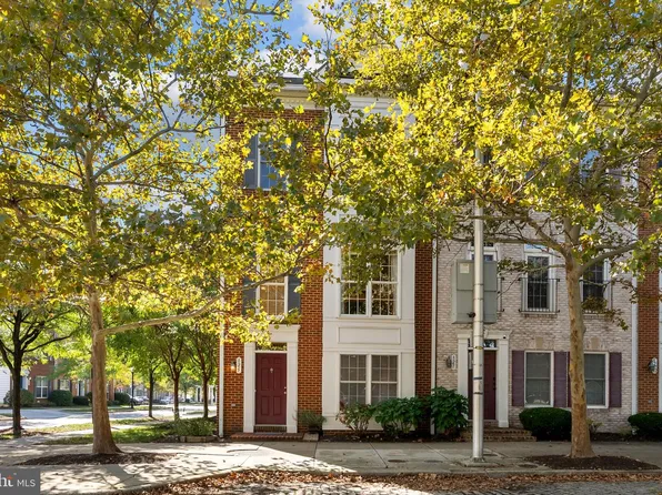 825 McHenry St, Baltimore, MD 21230