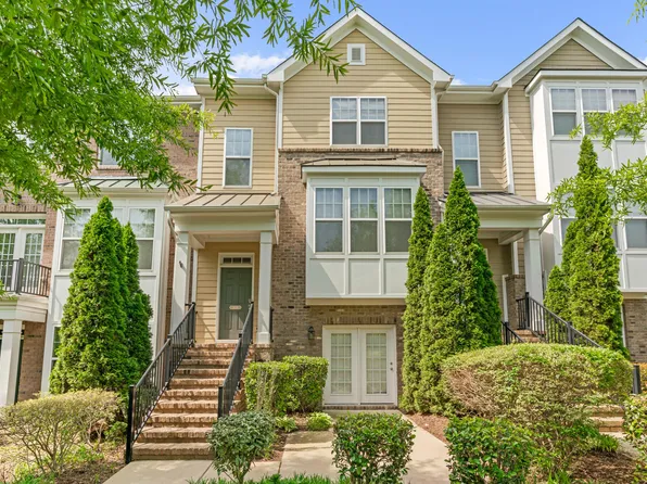 9105 Falkwood Rd, Raleigh, NC 27617