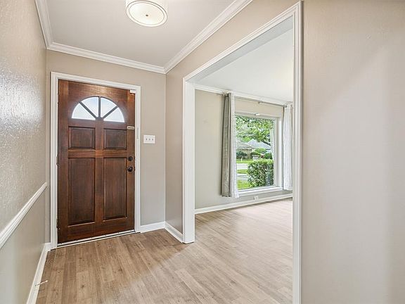 4th image of 2206 S Fountain Valley Drive