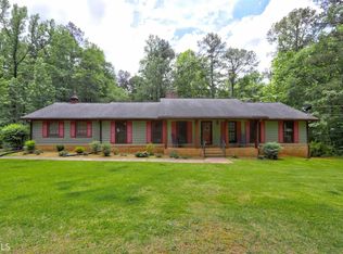 445 Pine Ln, Covington, GA 30016