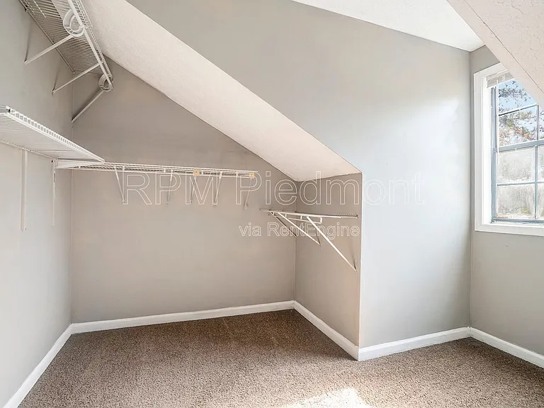 5467 Park Pl S — Photo 23