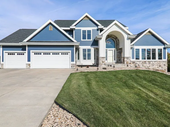 6372 Gehrke Cir, Sun Prairie, WI 53590