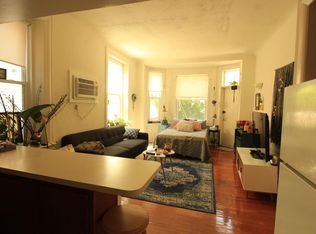 1115 Spruce St #1B, Philadelphia, PA 19107