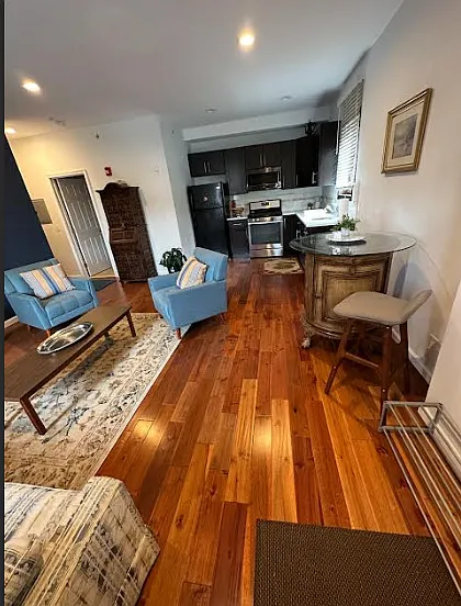 39 Throop Ave — Photo 4