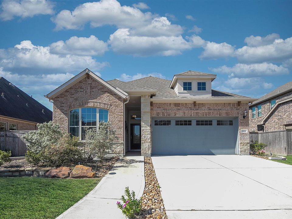 1st image of 2414 Sandhill Crest Ln