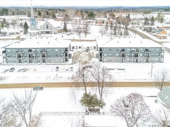 78B Queen St, Bonnechere Valley, ON