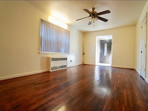 5th image of 2310 Matthews Ave Floor 1