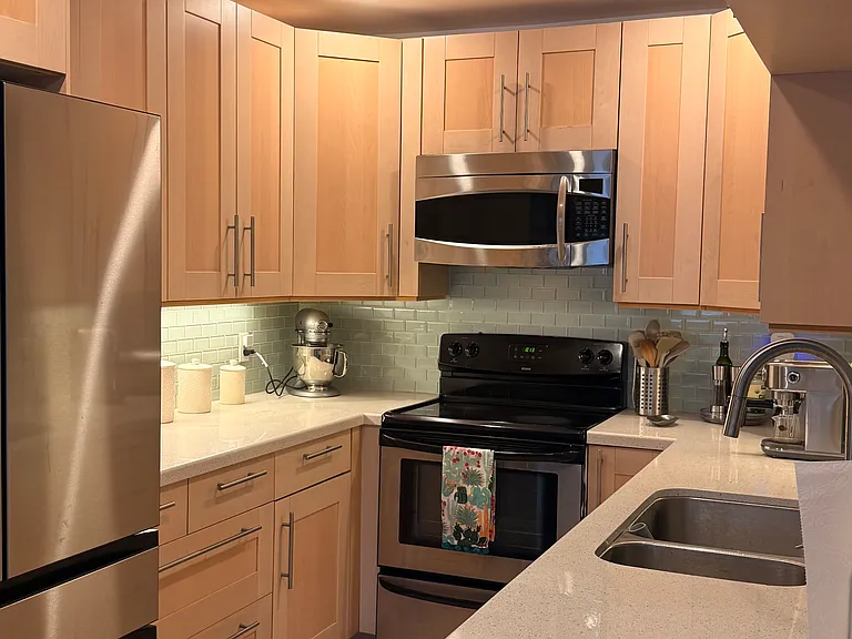 Kitchen with tons of storage