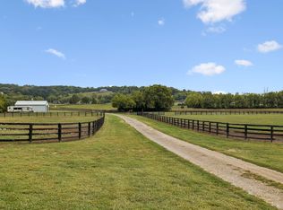 4376 Trousdale Ln, Columbia, TN 38401
