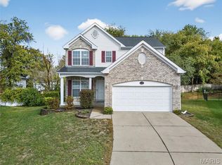 460 Fortress Ct, Saint Charles, MO 63303