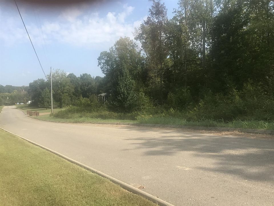 2nd image of 1217 Dogwood Dr
