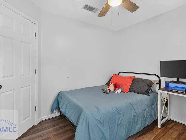 2550 Parkland Blvd — Photo 26