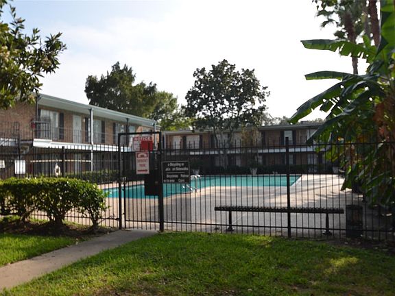 5th image of 6305 Westward St APT 192