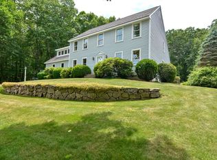 10 Daniel Rd, Hopkinton, MA 01748
