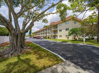 4000 3rd St N APT 103, Saint Petersburg, FL 33703