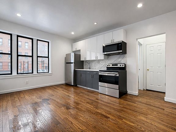2nd image of 518 W 204th St Unit 61