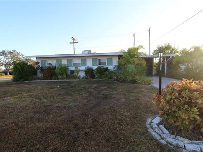 1229 Chevy Chase Dr, Sun City Center, FL, 33573