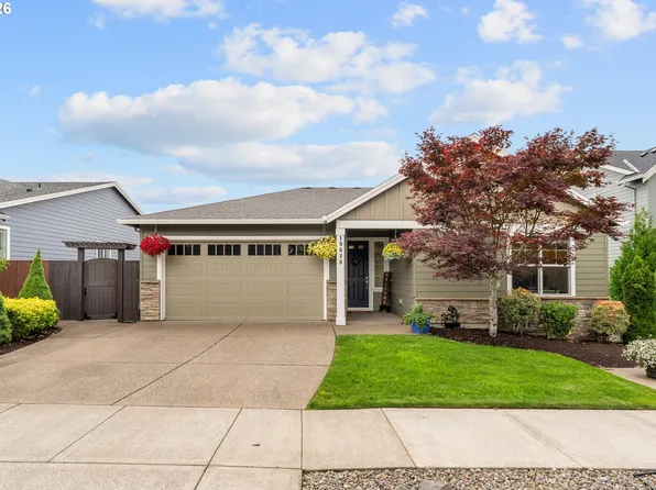 19675 Orchard Grove Dr, Oregon City, OR 97045