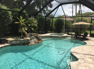 16705 Longleat Dr, Lutz, FL 33549