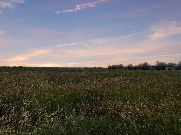 Sweetgrass Dr, Billings, MT 59106