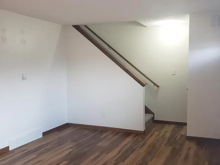 1345 Emery St — Photo 8