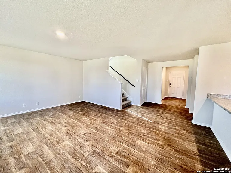 13806 Valley Patch — Photo 5