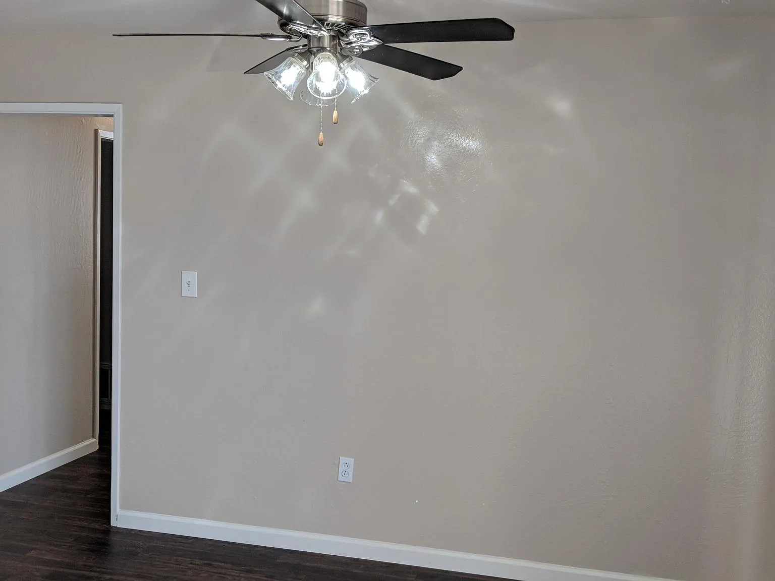 2 bed, 1000 sqft, $1,925 — Photo 3