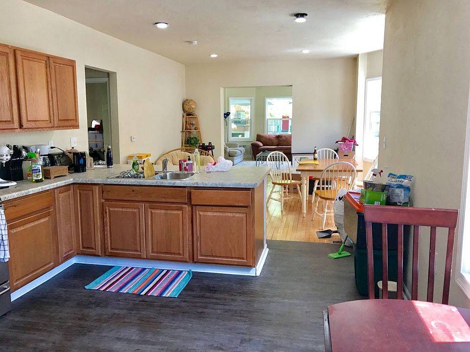 1st image of 2627 N Prospect Ave