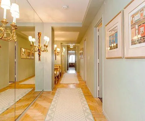 Rented by NY NY Condo, Inc | media 40