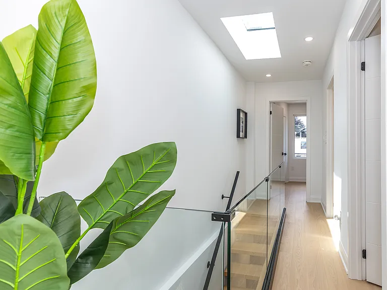 12 Marigold Ave — Photo 14