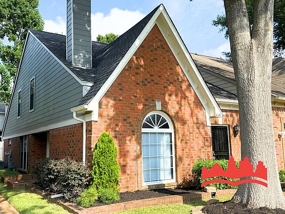 2nd image of 1681 Smokehouse Dr