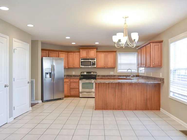 3361 Melissa Ln — Photo 6