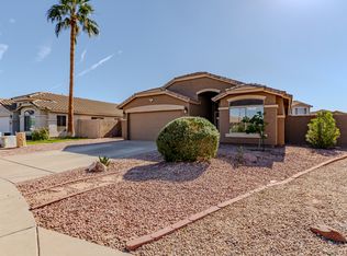 3813 E Wyatt Way, Gilbert, AZ 85297