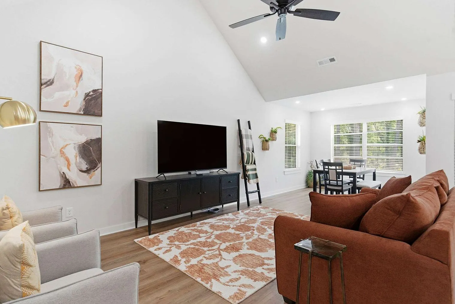 2 bed, 2.0 bath, $3,703 — Photo 2