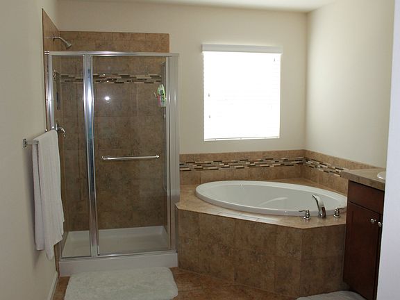 5th image of 15509 80th Avenue Ct E