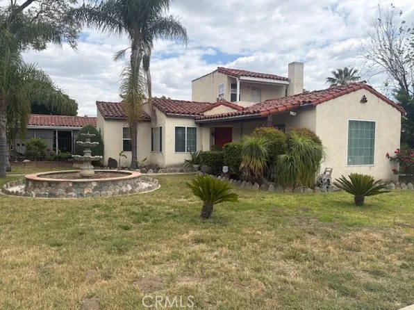 2196 W Orange Grove Ave, Pomona, CA 91768