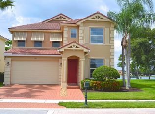 556 Mulberry Grove Rd, West Palm Beach, FL 33411