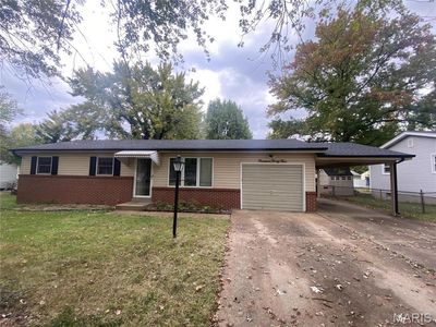 1445 Fairmeadows Ln, Saint Louis, MO, 63138