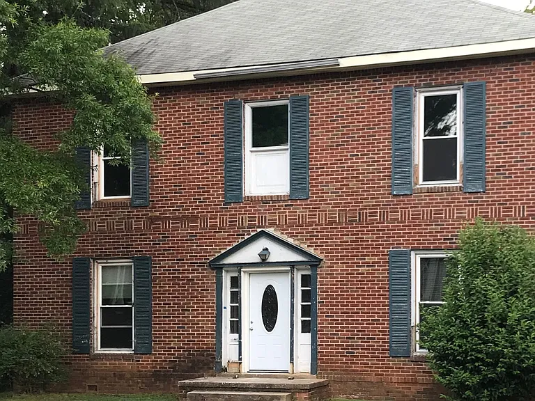 329 Stockton St — Photo 3